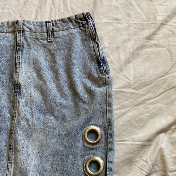 Vintage ITT High Wasit Denim Skirt - Picture 3 of 8
